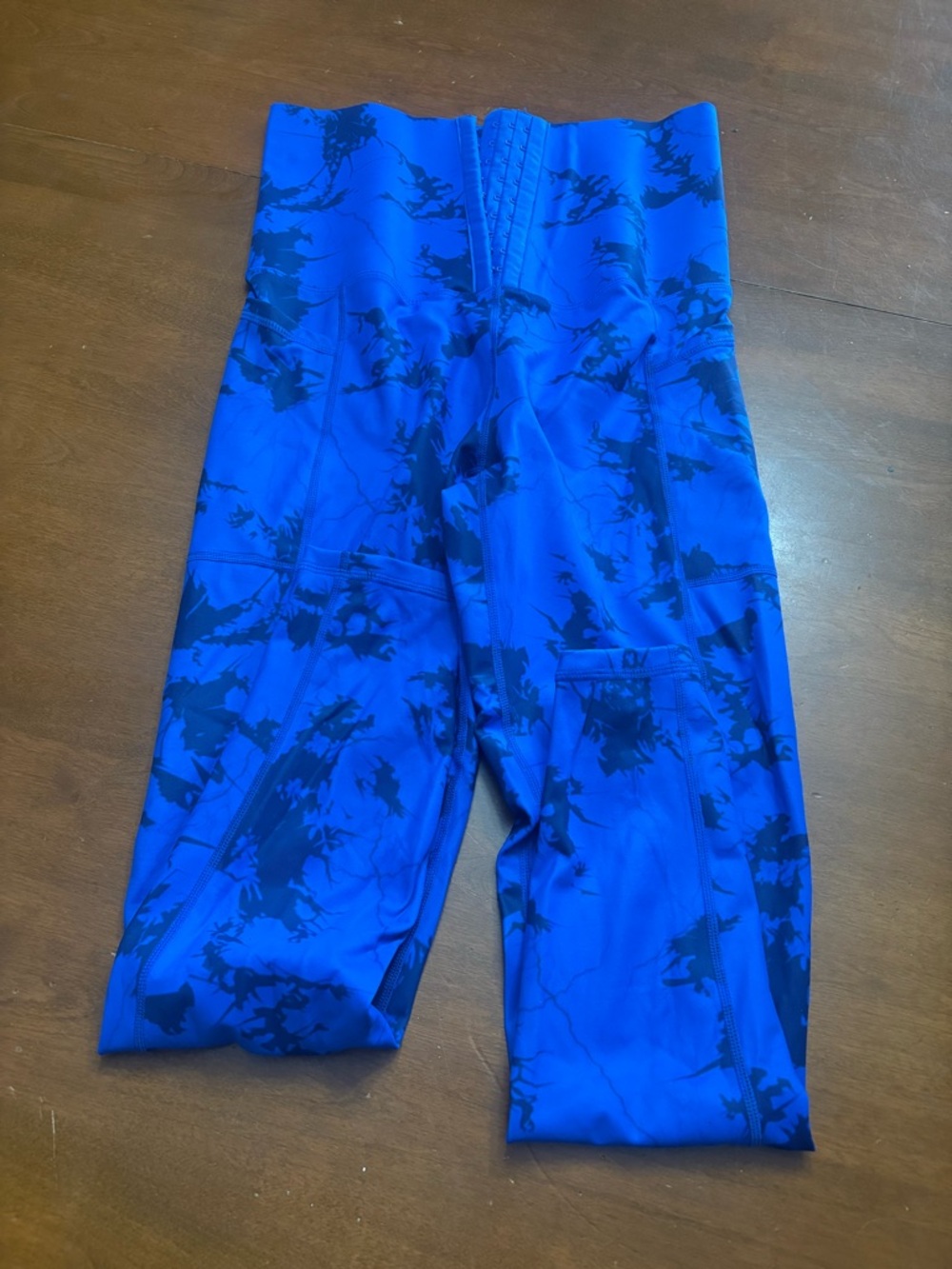 High-Waist Blue Patterned Leggings